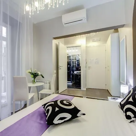 콜로세오 ​​파노라믹 룸스 게스트하우스 4*