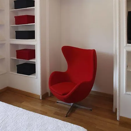 콜로세오 ​​파노라믹 룸스 4* 로마