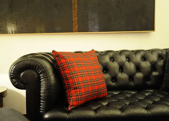 콜로세오 ​​파노라믹 룸스 4* 로마